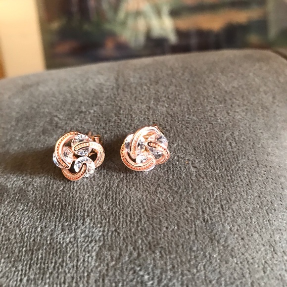 Swarovski Jewelry - NEW 18k GOLD PLATED KNOT EARRINGS W/CRYSTALS